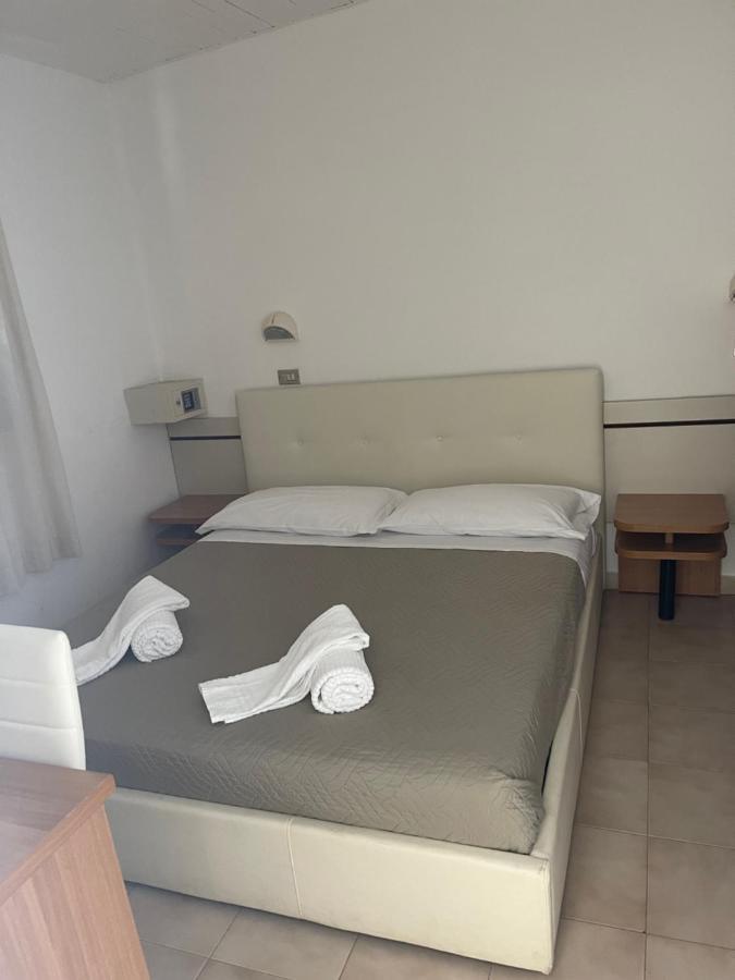 Elsa Mima Hotel มิลาโน แมริตทิมา ภายนอก รูปภาพ